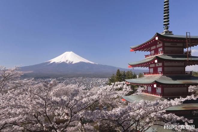 江南体育官网我们面临的房地产危机与日本90年代房地产泡沫破灭